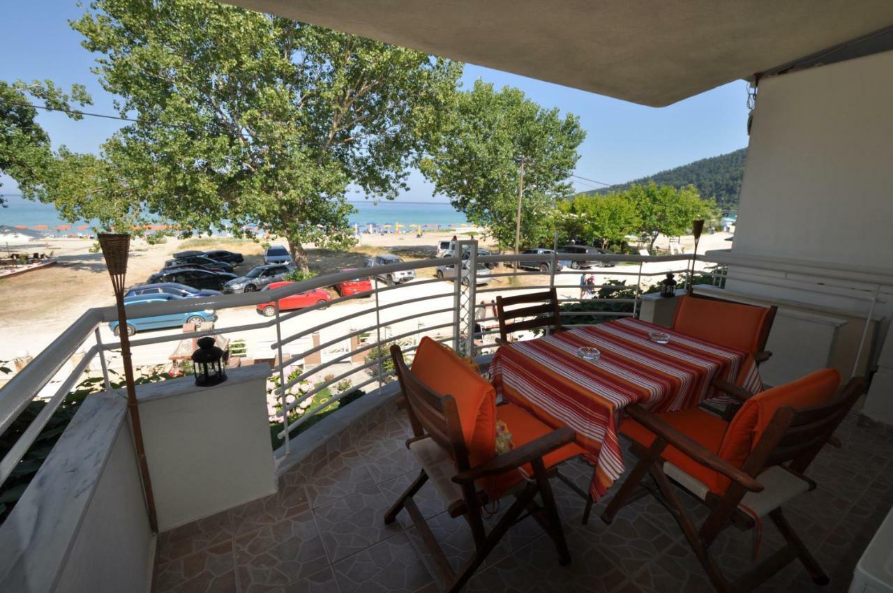 Studios Giannakis Chrysi Ammoudia Luaran gambar