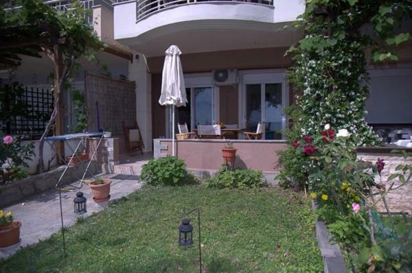 Studios Giannakis Chrysi Ammoudia Luaran gambar